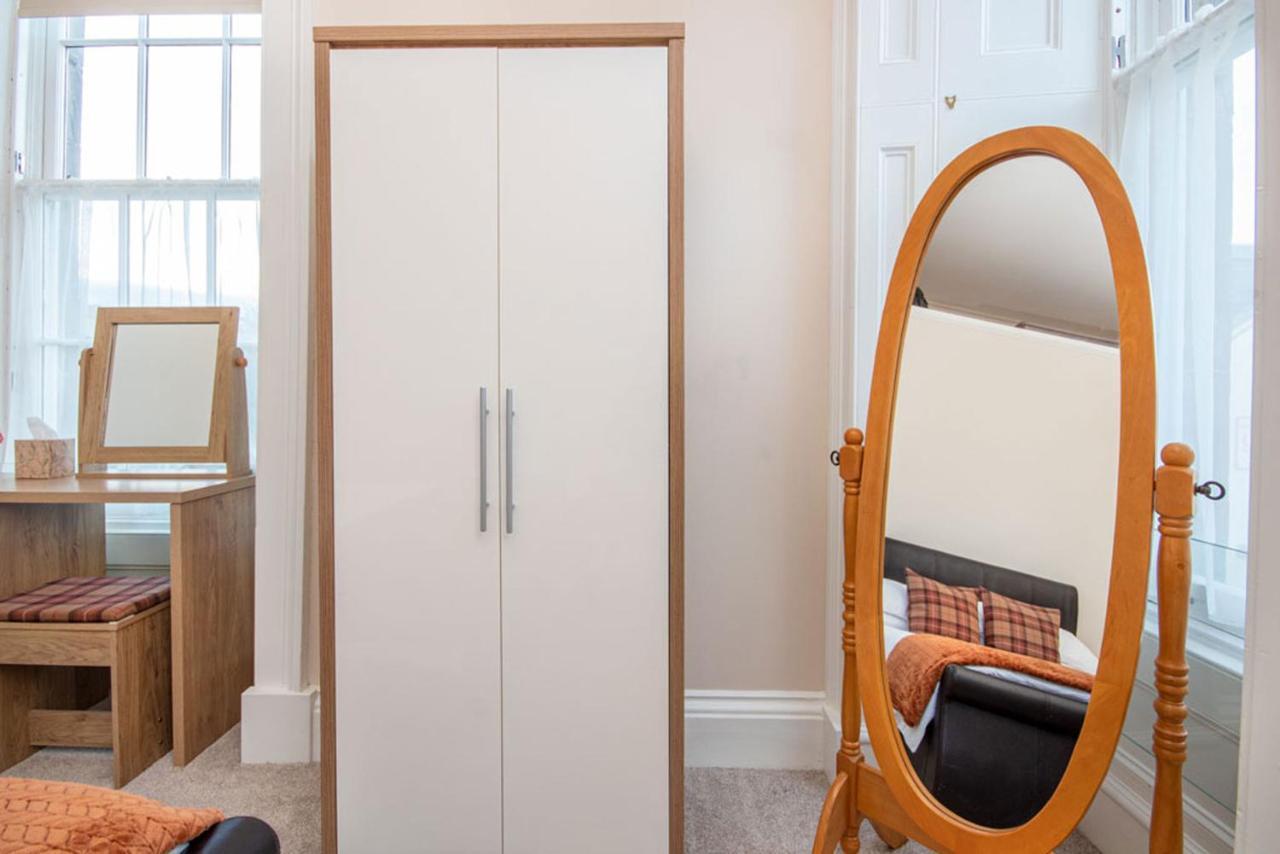 ネアンFlat 3 Barron Houseアパートメント エクステリア 写真